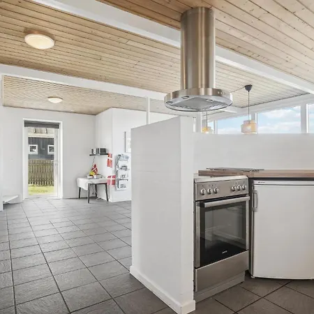 Three-bedroom In Thisted Norre Vorupor