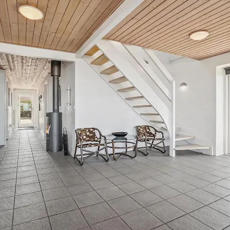 Three-bedroom In Thisted * Norre Vorupor